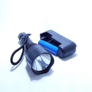 Linterna recargable con cabeza ancha